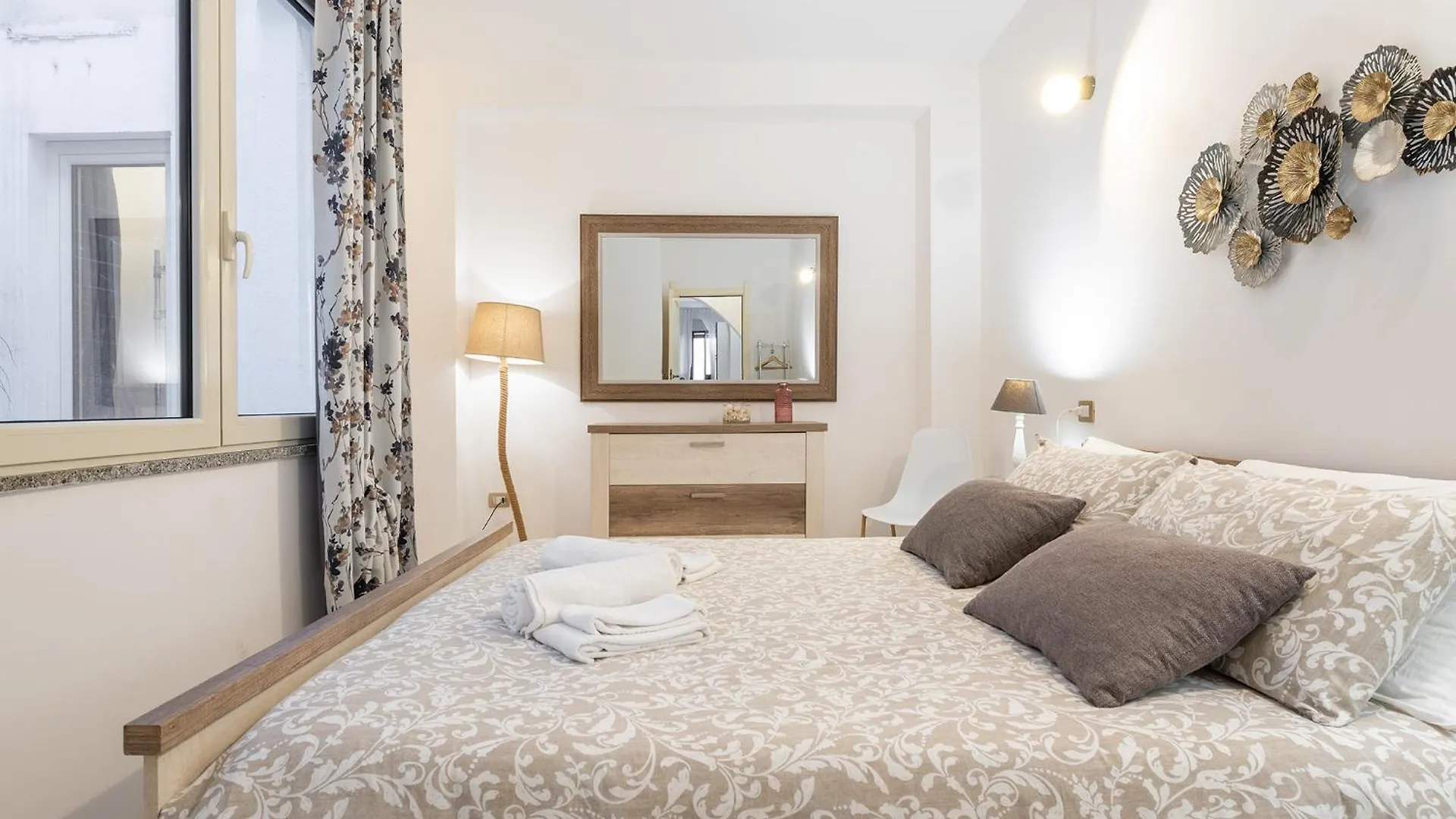 Arquer43 - Cagliari Old Town - Appartamento 1 Camera Da Letto - 4 Persone Italy