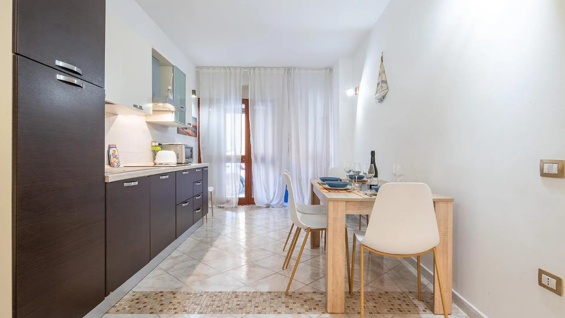 Holiday home Arquer43 - Cagliari Old Town - Appartamento 1 Camera Da Letto - 4 Persone