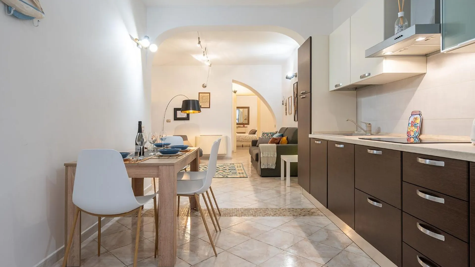 Arquer43 - Cagliari Old Town - Appartamento 1 Camera Da Letto - 4 Persone Holiday home